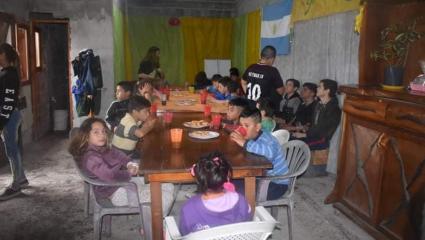 Comedores Comunitarios en la tormenta: solidaridad frente al ajuste