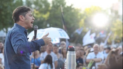 Kicillof busca consolidar su candidatura presidencial aumentando la deuda, el gasto y cargos públicos