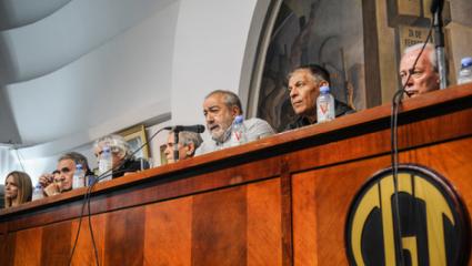 La CGT respaldó a Cristina Kirchner y denunció que "la democracia está en peligro"