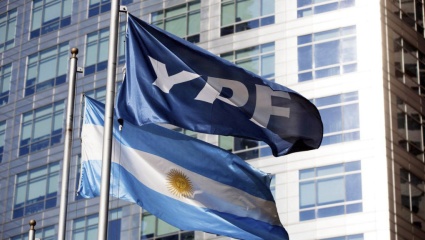 El fuerte cruce entre Milei y Kicillof, tras el fallo de la Justicia estadounidense que ordena a entregar las acciones de YPF