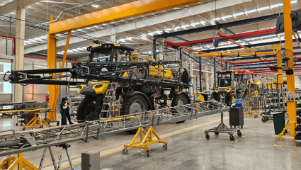 Sufre la industria local: el Gobierno baja impuestos para importar maquinaria y herramientas pesadas