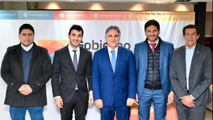 “Un grito federal”: gobernadores se unen para enfrentar a Milei en octubre con una mirada federal