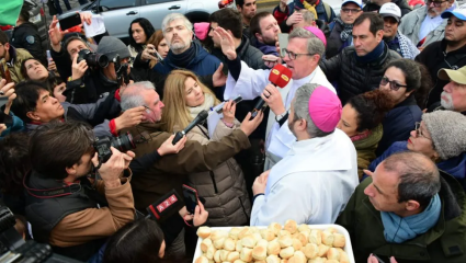 La Iglesia endurece críticas al Gobierno en San Cayetano y refuerza su rol opositor