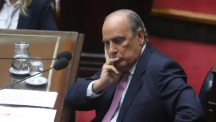 Tras la derrota electoral, Francos admite la desconexión del gobierno con la realidad social