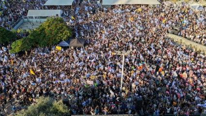 Tras dos años de cautiverio, los últimos rehenes israelíes de Hamas recuperan la libertad