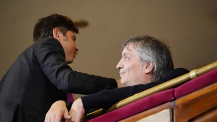 Kicillof abre la pulseada con la oposición por el Presupuesto 2026 amortiguando tensiones con La Cámpora