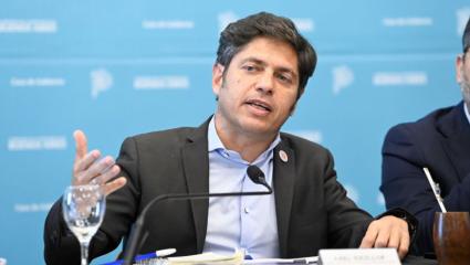 Kicillof profundiza su disputa con Milei: presentó el presupuesto bonaerense y reclamó apoyo para el endeudamiento
