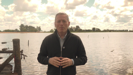 Fernando Gray advierte por millones de hectáreas inundadas por falta de obra pública y mantenimiento