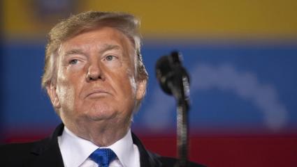 Trump ordena el “bloqueo total de los petroleros sancionados” que entren y salgan de Venezuela