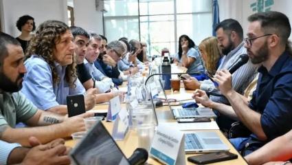 Estatales bonaerenses piden un gesto de Kicillof para retomar paritarias