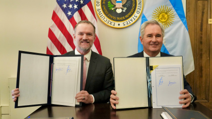 El acuerdo comercial con Estados Unidos, el riesgo para la industria y la reprimarización de la economía