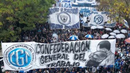 La CGT advierte a los senadores: “Tienen un compromiso con cada laburante, cuyo futuro está en sus manos”