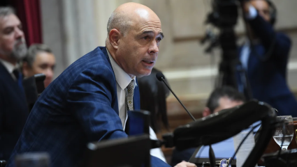 El Gobierno planea volver a la carga con la reducción de sueldos en licencias médicas