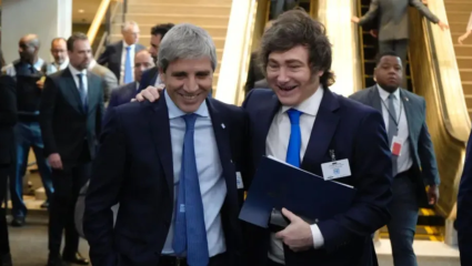 El superávit de Milei, flojo de papeles: caída de la recaudación, la actividad y el empleo compensada con más ajuste