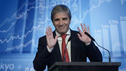 Caputo sobre el 2,9% de inflación: "Estamos en un proceso de corrección de precios relativos"