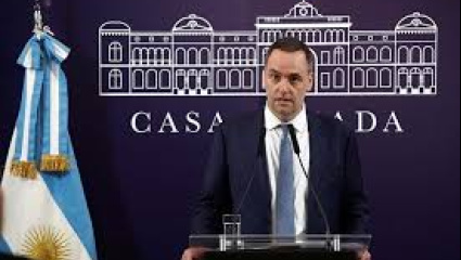 El "Plan Platita" de Adorni: crecen las dudas por el financiamiento de sus propiedades con dólares de "desconocidas"