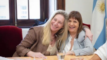 El "apurón" de Bullrich a Adorni fractura la relación con Karina y obliga a Milei a mediar