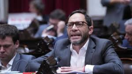 Pollicita pidió a ARCA las declaraciones impositivas de Adorni de los últimos tres años