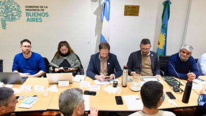 La provincia cerró junio sin propuesta salarial para docentes ni estatales, y solo garantizó el aguinaldo