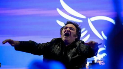 Milei decretó que 2026 es el "Año de la Grandeza" y celebra el rumbo, mientras el dólar le recalienta el tablero
