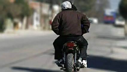 Inseguridad creciente: La Plata asolada por bandas de motochorros