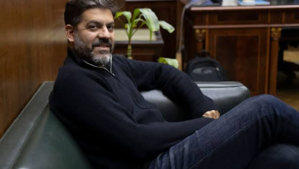 Carlos Bianco cuestionó las declaraciones de Máximo Kirchner y reclamó mantener la unidad de cara a 2027