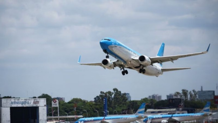 La Justicia de EE.UU. obliga a la Argentina a pagar USD 390 millones por la estatización de Aerolíneas
