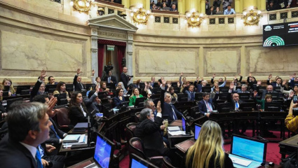 El laberinto del poder y las facturas cobradas en el barro político
