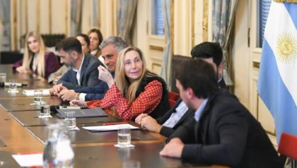 Directivas de Balcarce 50: El oficialismo busca nacionalizar su plataforma en el bastión peronista