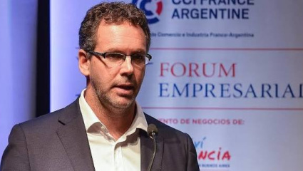 Advertencia desde la Bolsa de Córdoba: Sandleris señala la paradoja del plan económico oficial