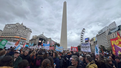 El Obelisco fue el epicentro del reclamo: Científicos y docentes universitarios coparon las calles contra el ajuste