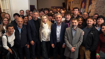 Con la mira puesta en el principal bastión opositor, el oficialismo abrió las puertas de su nueva trinchera y agitó la interna de las candidaturas