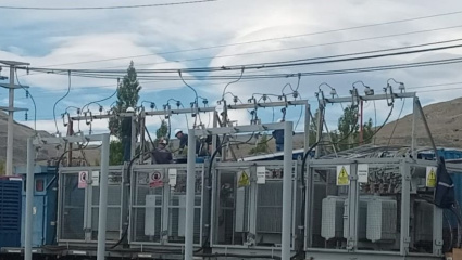 Con un inédito blindaje financiero y geopolítico, la Secretaría de Energía formalizó la convocatoria para ampliar la red eléctrica metropolitana