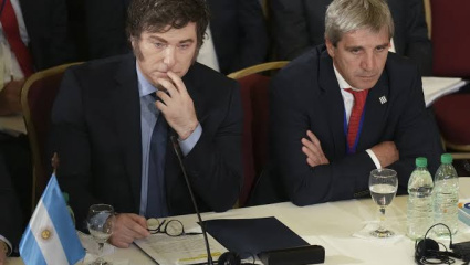 Torniquete en la City: Caputo y Bausili convalidan tasas altas para blindar el dólar y asfixian a los deudores