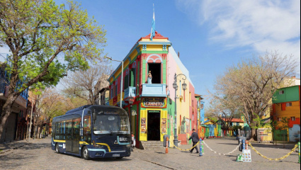 El bus eléctrico extiende su recorrido y ahora llega a Caminito