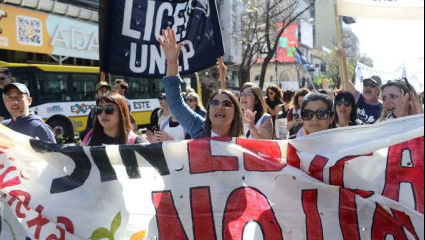 Conflicto universitario: los docentes de la UNLP inician otra semana de reclamos con un paro de 24 horas