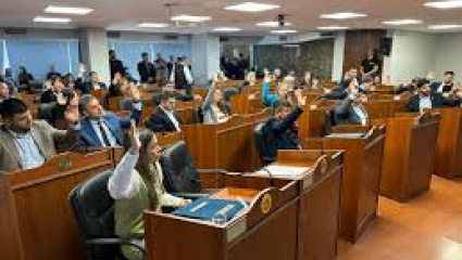 Juristas advierten que la única salida para reponer los límites inmobiliarios es el rechazo legislativo