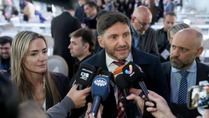 El gobernador denunció maniobras de sectores oscuros y defendió la continuidad del Ministerio Público de la Acusación