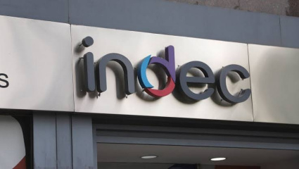 Un informe del INDEC reveló el fuerte deterioro de los ingresos de la población y el avance de la brecha distributiva