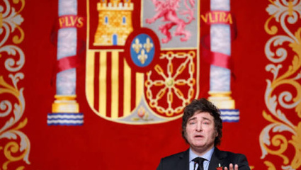 Milei viaja a hacer campaña a España tras el adelanto electoral impulsado por Sánchez