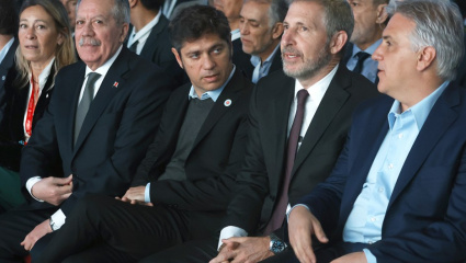 Kicillof prepara un plan con el PRO para frenar el cierre masivo de pymes de biodiésel por la reforma de Sturzenegger