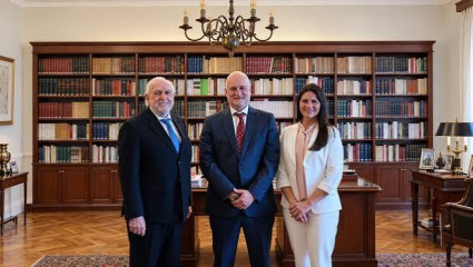 Rosca judicial picante: la alianza Gil Lavedra-Angelici clavó dos bancas y la lista de Milei sacó apenas el 7%