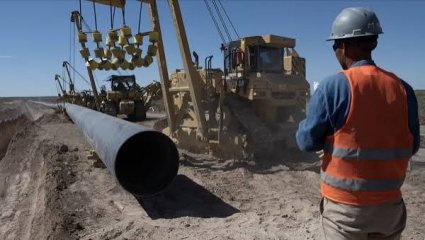 Freno al sueño exportador: el cortocircuito diplomático con Brasil pone en jaque la llegada del gas de Vaca Muerta al mercado brasileño