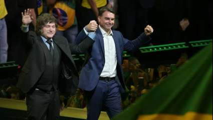 Ofensiva en Comodoro Py: tres denuncias penales cercan a Milei y sus ministros por la escandalosa fuga de Bolsonaro