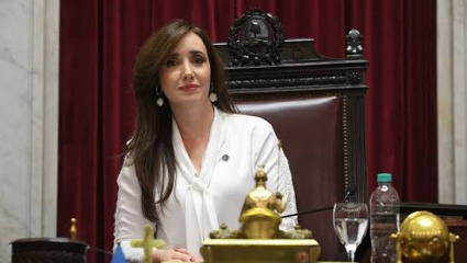 Guiño a Roma: el Senado aprobó la invitación al Papa y la oposición cruzó a Milei por la fuga de Bolsonaro