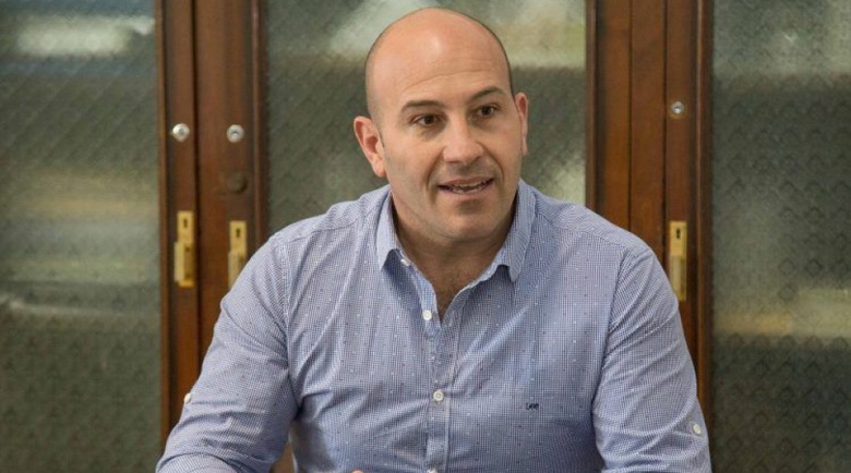 Denuncian a Martiniano Molina por persecución a opositores - Política y  Medios